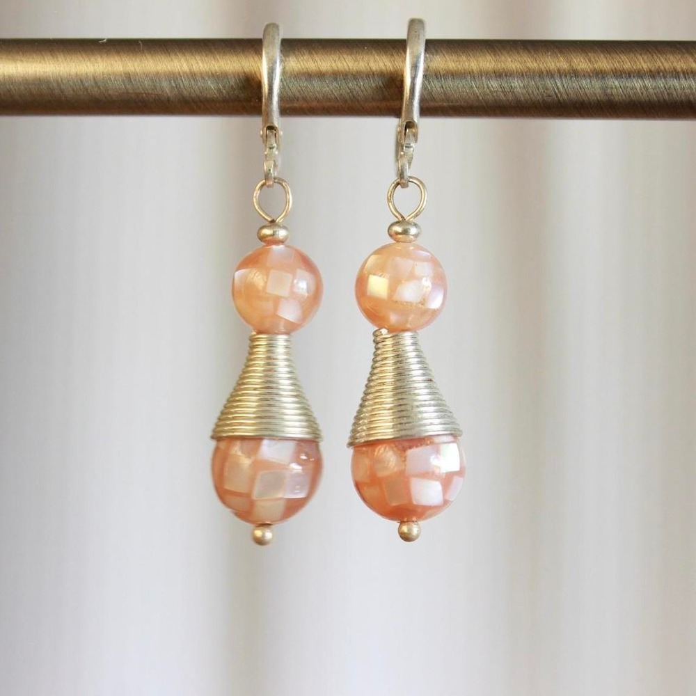 Handmade Peach Mother of Pearl Mosaic Dangle Earrings Coquette Cottagecore‎